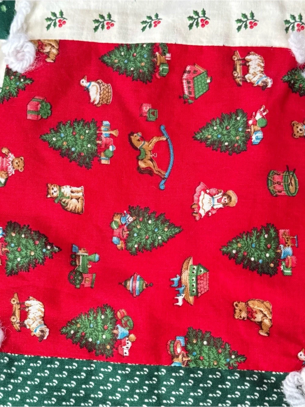 VTG Handmade Quilted Patchwork LARGE Christmas Tree Skirt Lace Geese Goose Santa